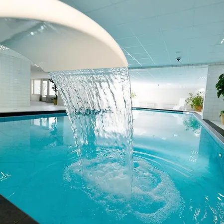 Strandhochhaus She9 كوكسهافن